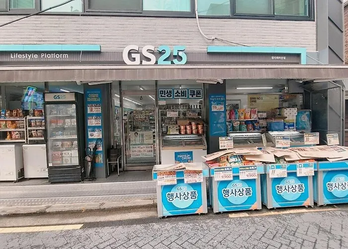 Apartment Soso On 합법숙소#대흥역도보 3분 #4퀸 #kdh#홍대 #8인 #공항철도 #신촌 #지하철초근접 #마포 #세브란스 #k *